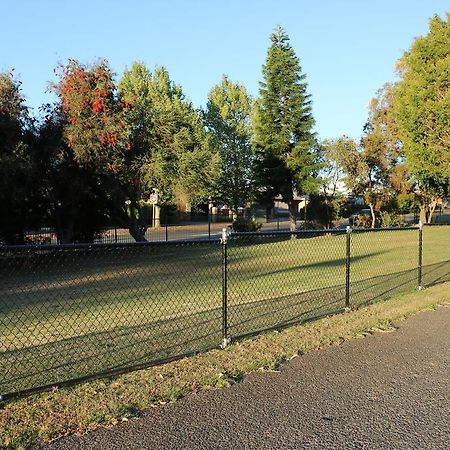 Acclaim Kingsway Tourist Park Madeley Exterior foto