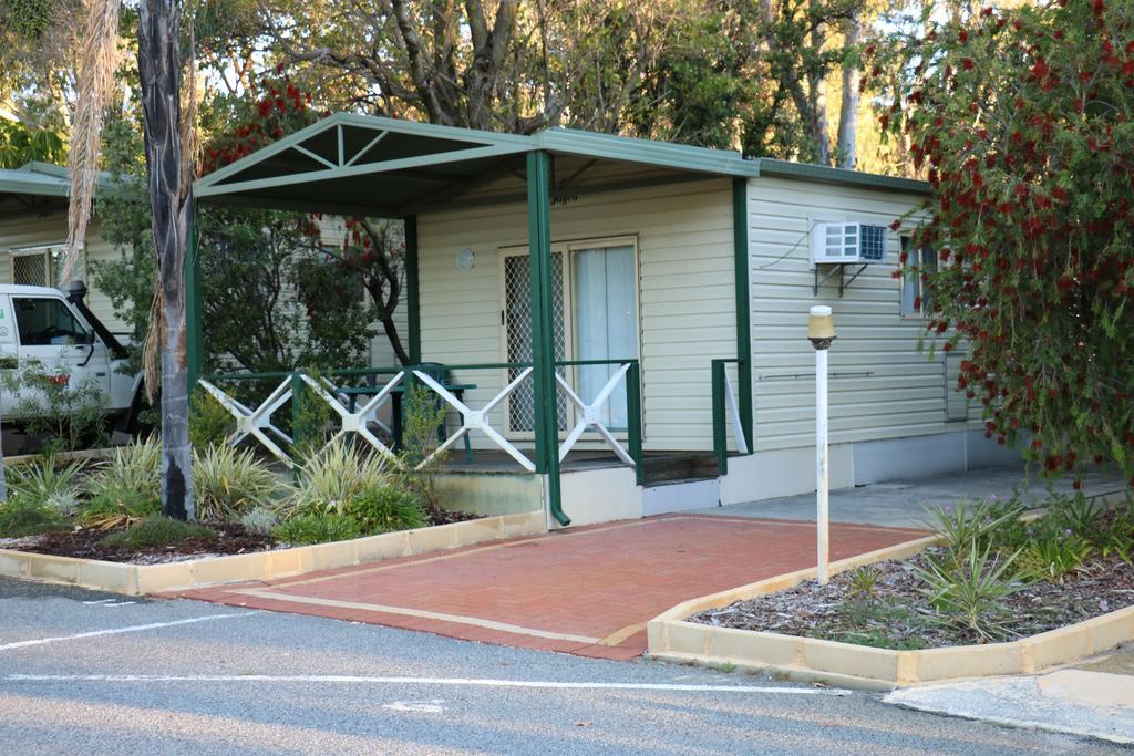 Acclaim Kingsway Tourist Park Madeley Exterior foto